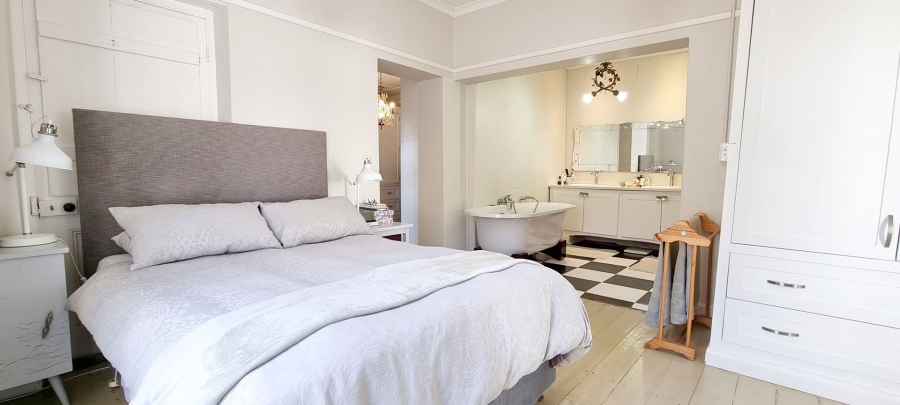 5 Bedroom Property for Sale in Bredasdorp Western Cape